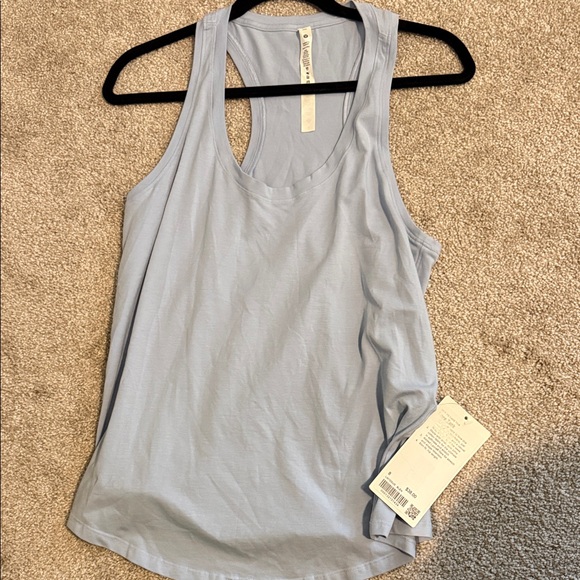NWT Lululemon love tank - Picture 1 of 2